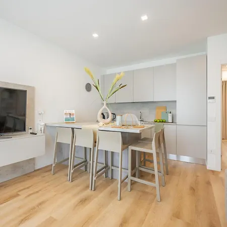 Apartman Wave Island Pop L3 *